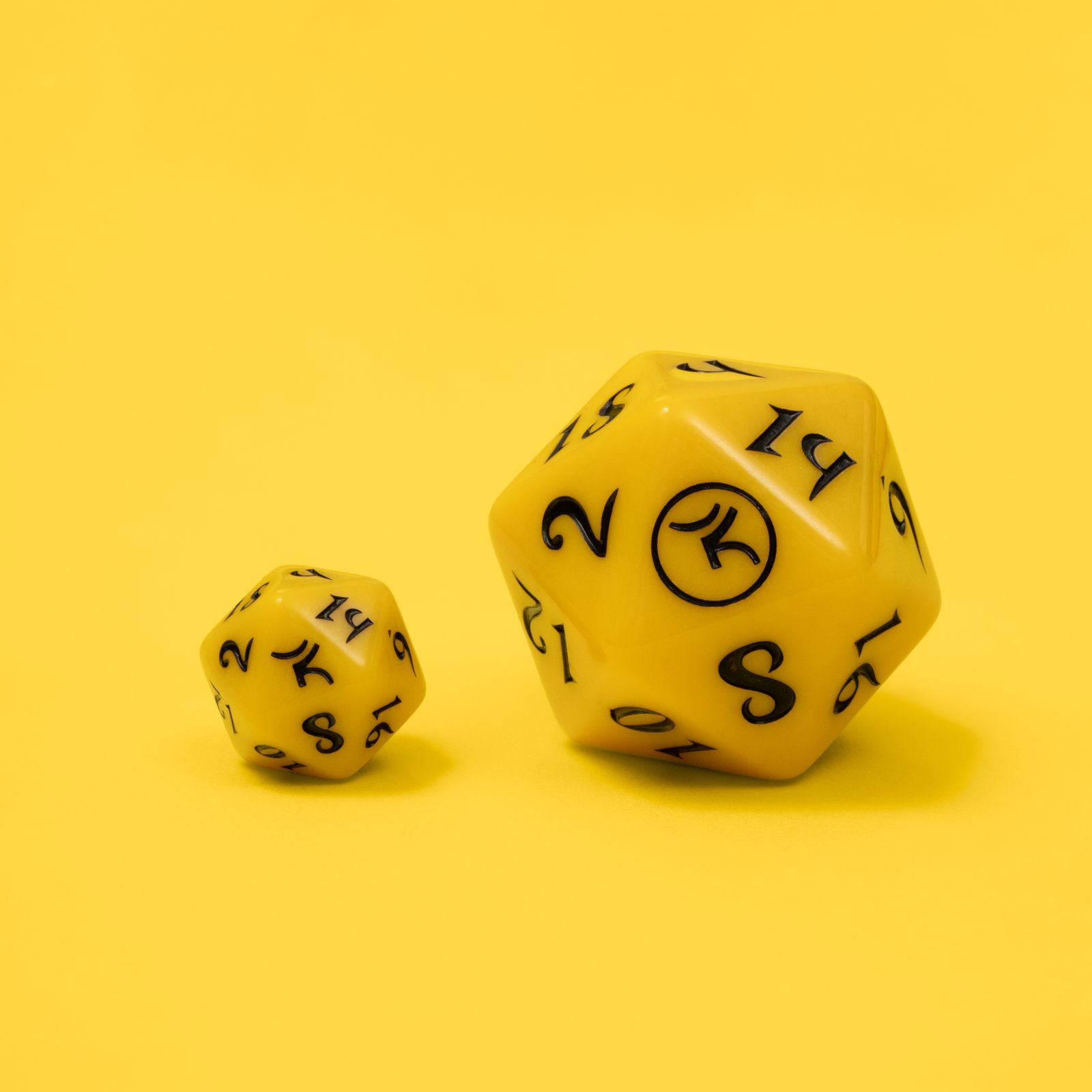 Большой кубик d20 ЧК